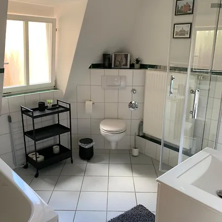Zentrale Altbauwohnung Mit Flair Apartment